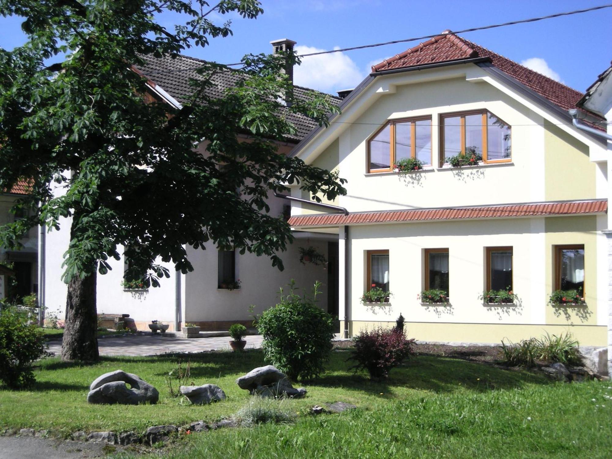 Turisticna Kmetija Logar Hotel Grahovo Екстериор снимка